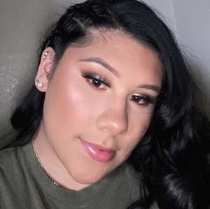 Meet your Posher, Tori